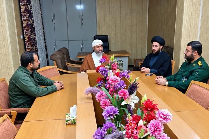 مشتاقی: اهل سنت در دفاع از میهن همواره نقشآفرین بودهاند مشتاقی: اهل سنت در دفاع از میهن همواره نقشآفرین بودهاند