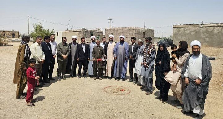 روستای محروم سنگ آباد شهرستان ریگان صاحب مسجد می شود