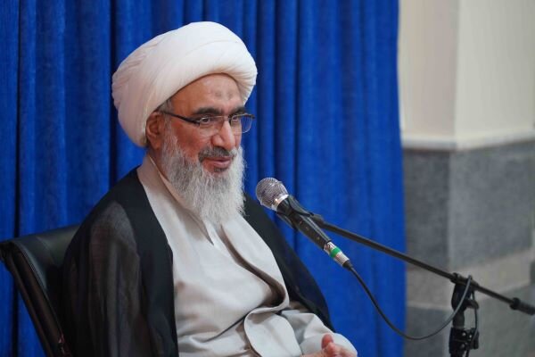 امام جمعه بوشهر: گونههای گیاهی سازگار با خاک و اقلیم استان کاشته شود امام جمعه بوشهر: گونههای گیاهی سازگار با خاک و اقلیم استان کاشته شود