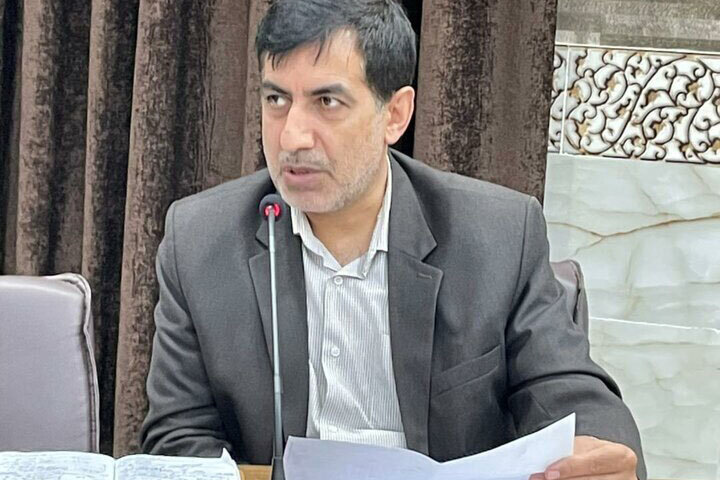 توزیع ۶۲۰ بسته تحصیلی میان دانشآموزان خانوادههای زندانیان کردستان