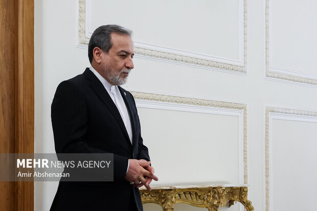 خط اصلی تمام دیدارها در نیویورک بیان شروط مابرای باز شدن تنگه هرمز بود خط اصلی تمام دیدارها در نیویورک بیان شروط مابرای باز شدن تنگه هرمز بود
