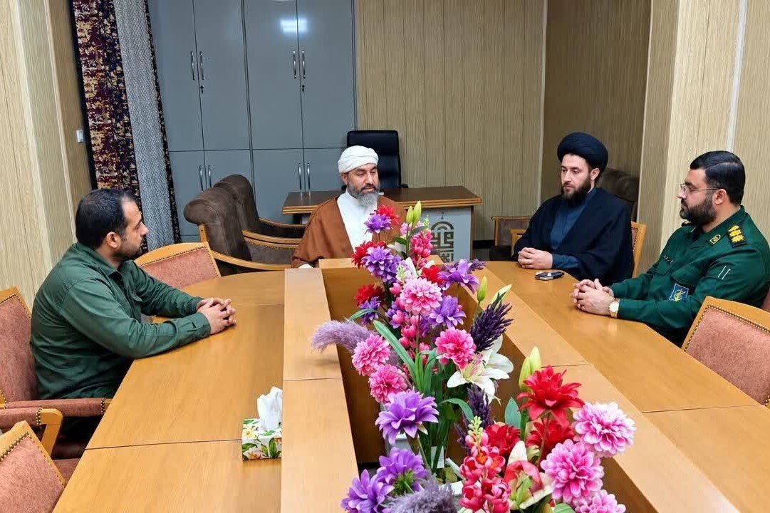 مشتاقی: اهل سنت در دفاع از میهن همواره نقشآفرین بودهاند
