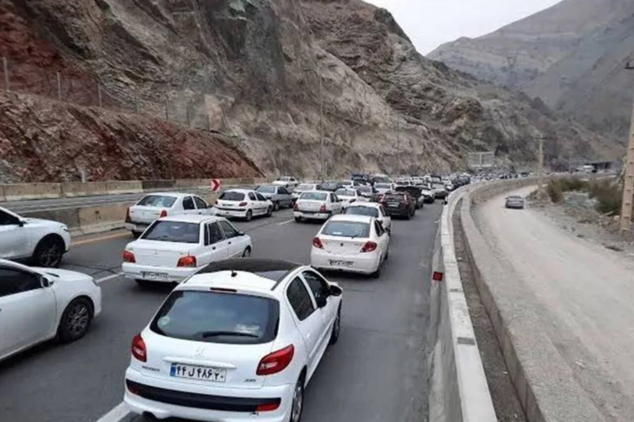 جاده چالوس و آزادراه تهران-شمال یکطرفه میشوند